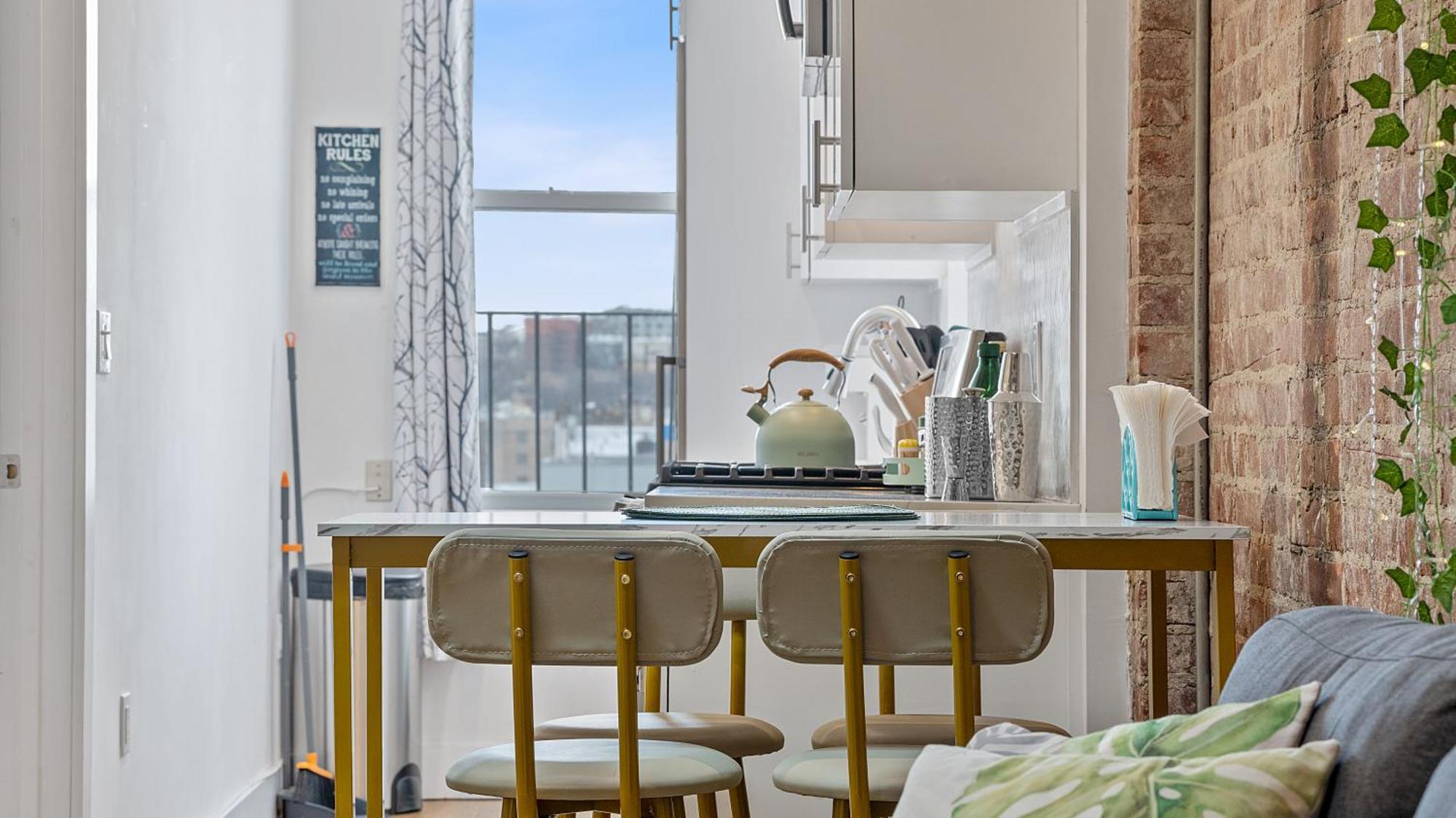 Chic Penthouse 15 Minutes From Nyc - Bus Stop At Doorstep 호보컨 외부 사진